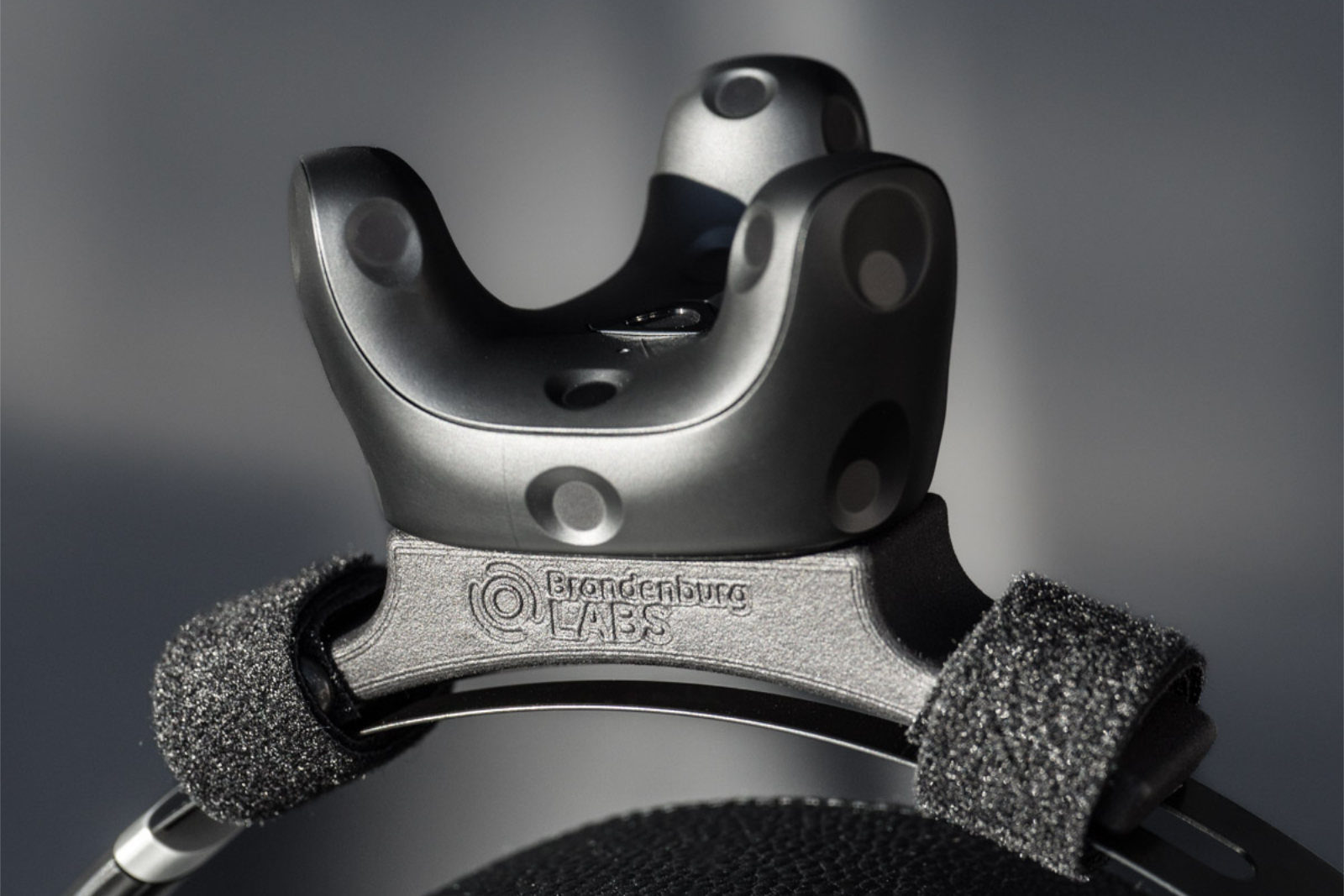 Head Tracking Unit